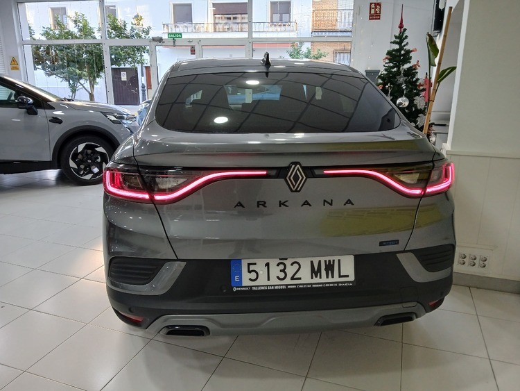 Renault Arkana ESPRIT ALPINE foto 4